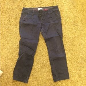 American eagle cropped pants